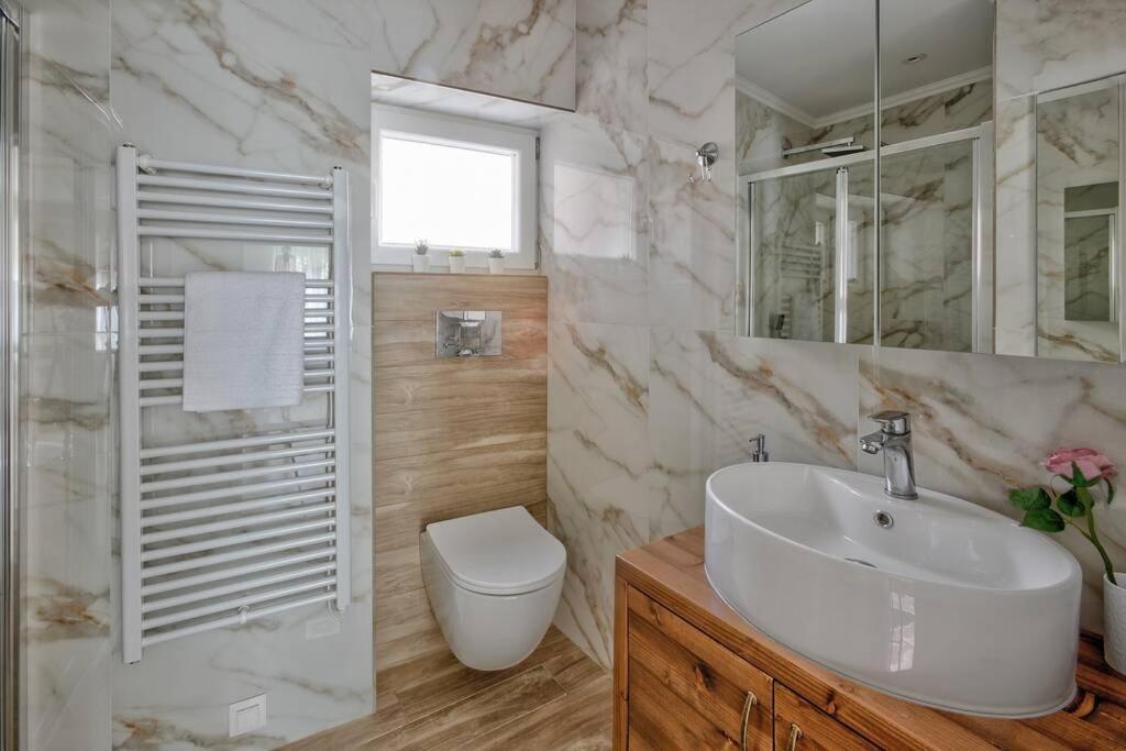 Marilu- The Downtown Suite Corfu  Экстерьер фото
